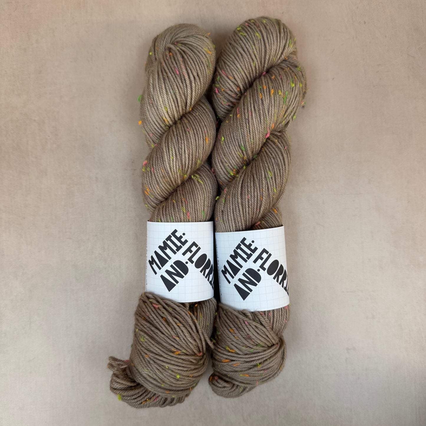 Llanberis Pass Stone - Disco Neon DK