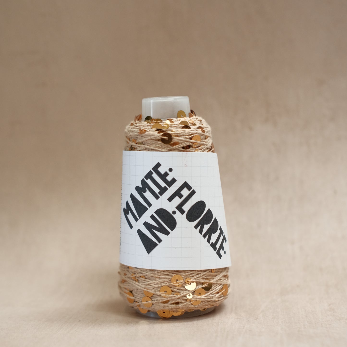 Shine like a STAR! Beige - Gold Sequins - Small