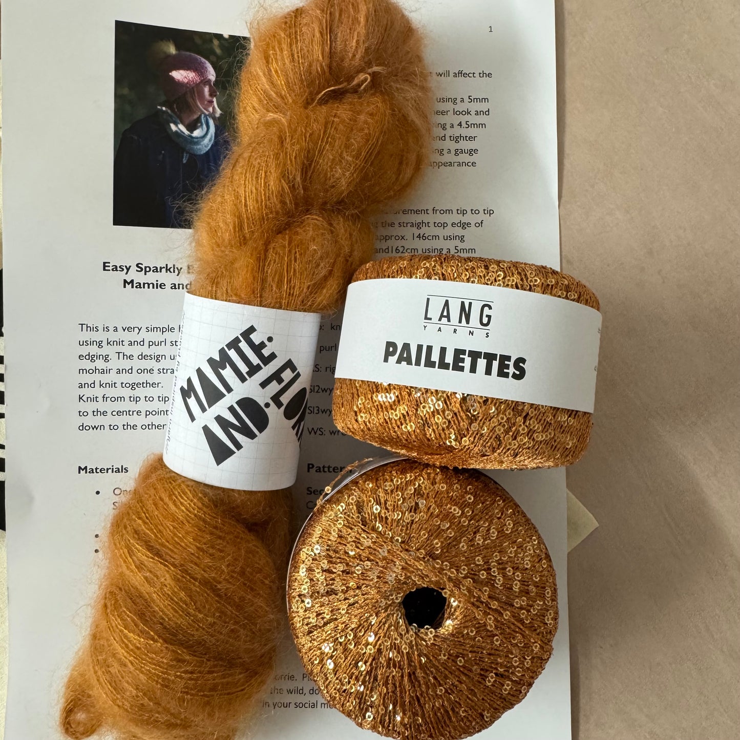 Easy Sparkly Bandana Kit : Kicking the Leaves at Hyndland and Gold Sparkles