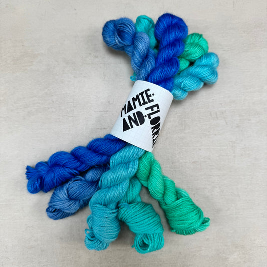 5 x Luxury 4ply Mini Skeins - Blues