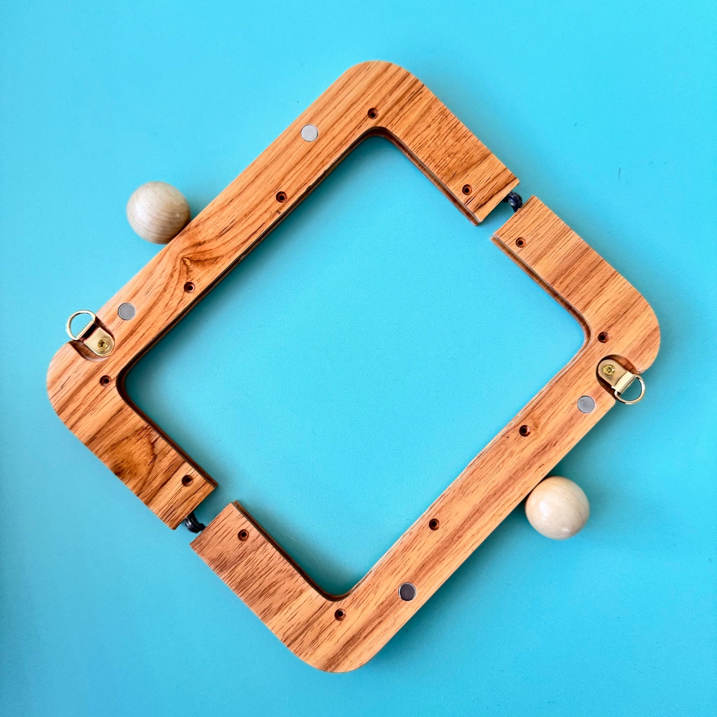 Natural Wooden Bag Frame - Wooden Ball