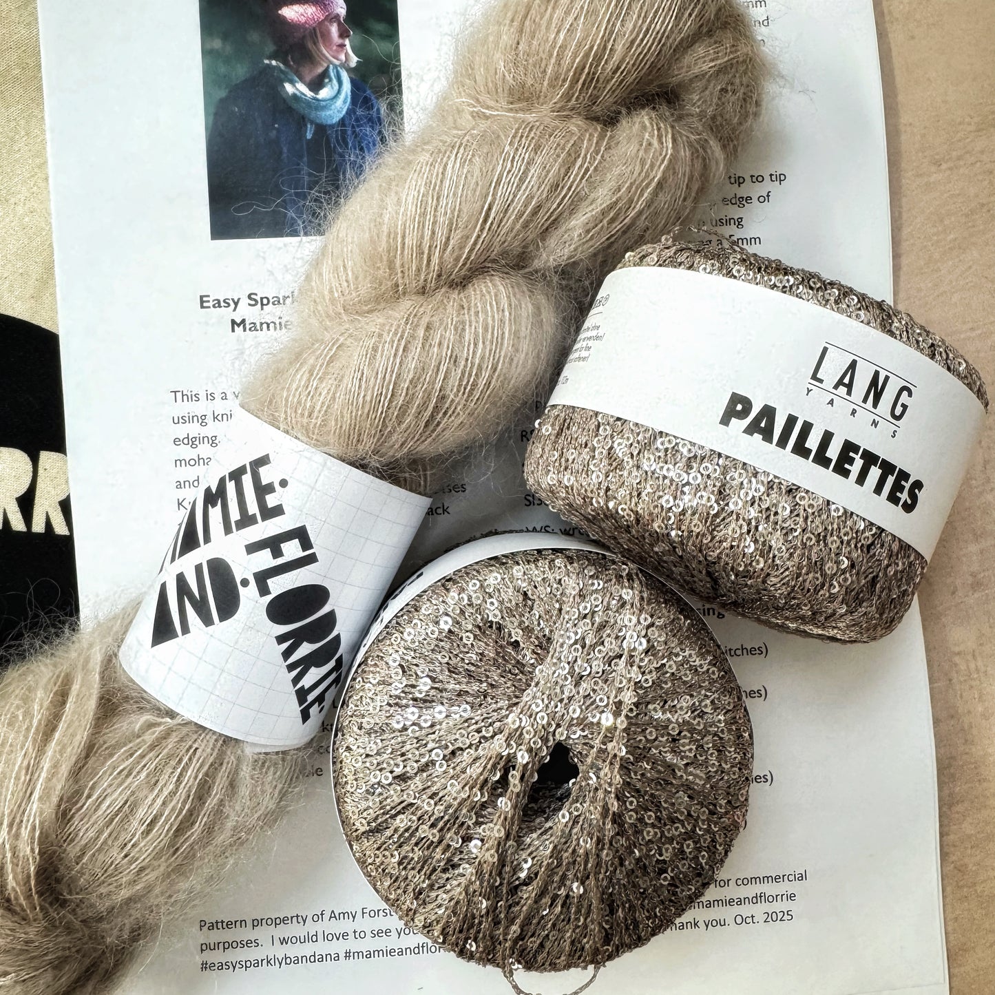 Easy Sparkly Bandana Kit : Llanberis Path and Silver Sparkles