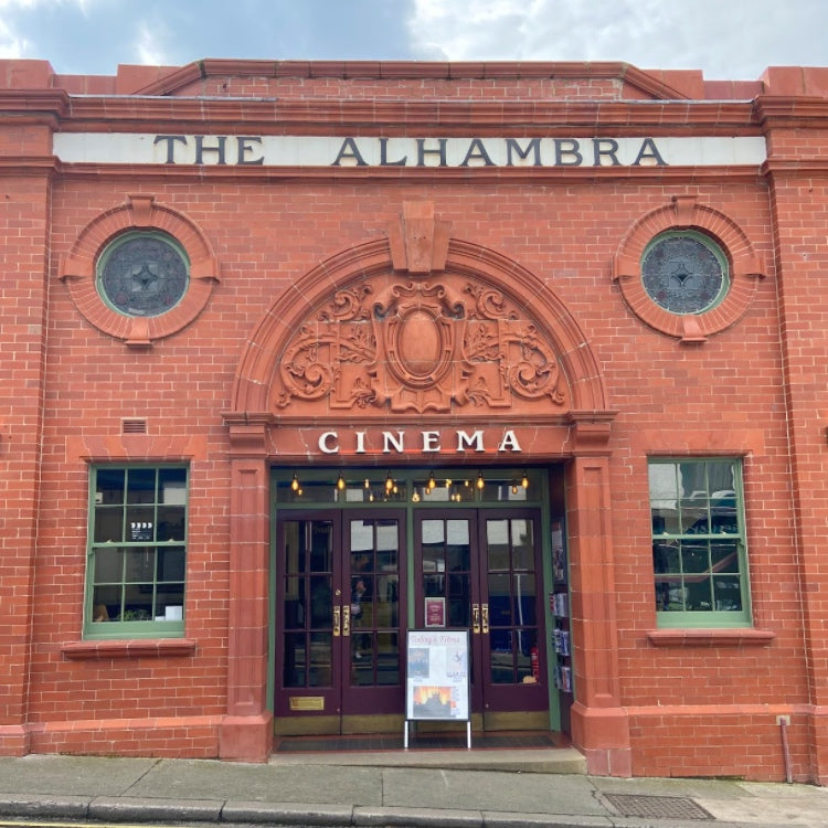 Das Alhambra-Kino – Merinosocke