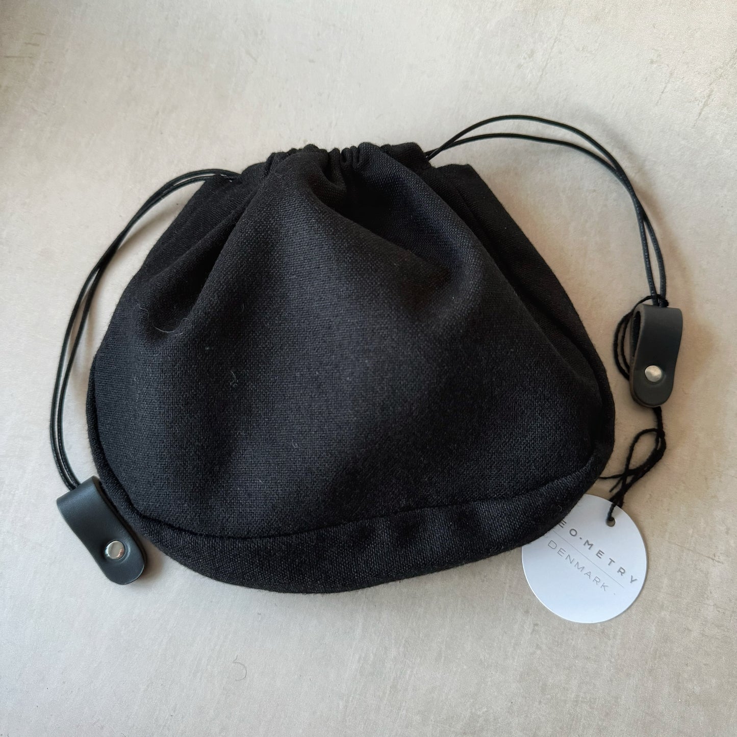 Geo-Metry Inner Bag for Cocoon - Black with Gun Metal Leather Tab