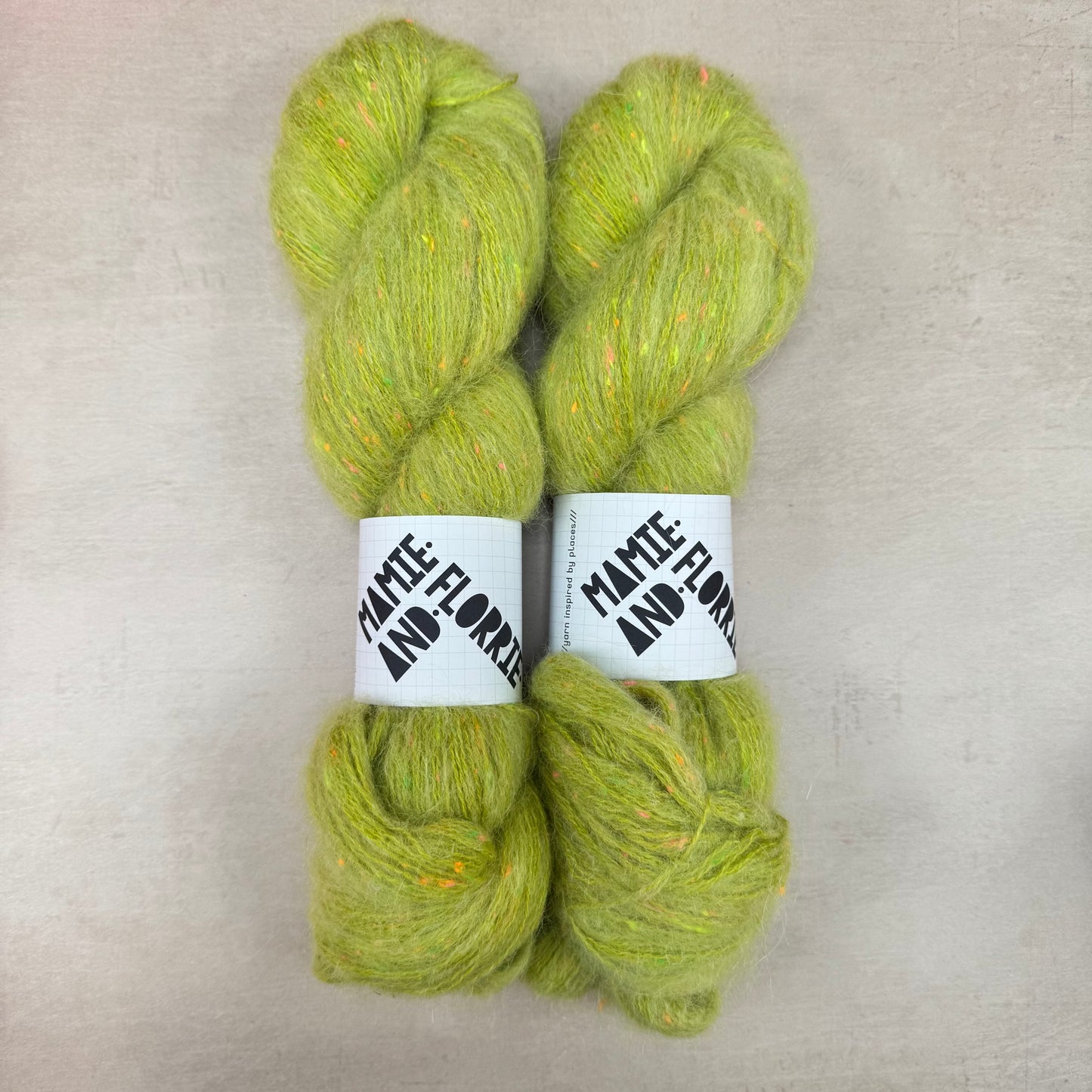 80er-Jahre-Ausstellung im Le Louvre – Merino 4ply