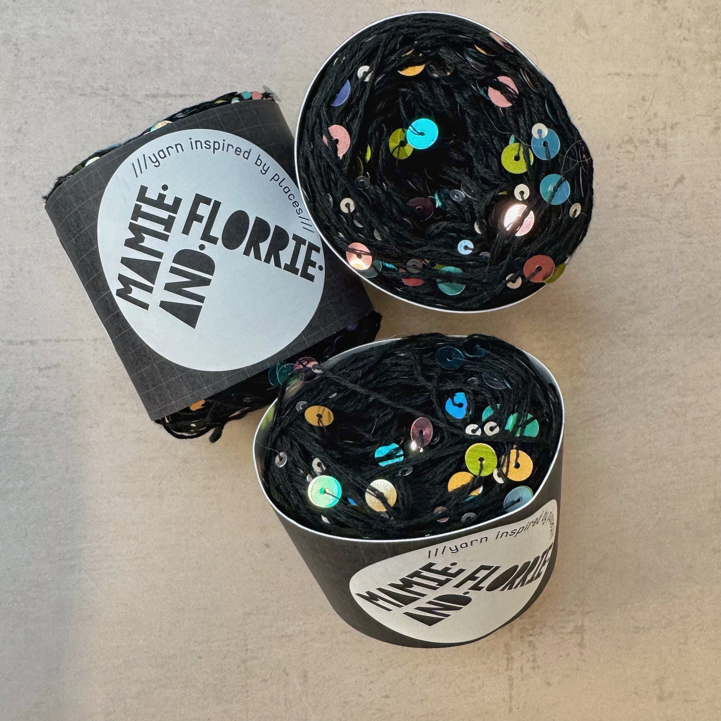 Shine like a STAR! Black - Multicoloured Sequins - Large