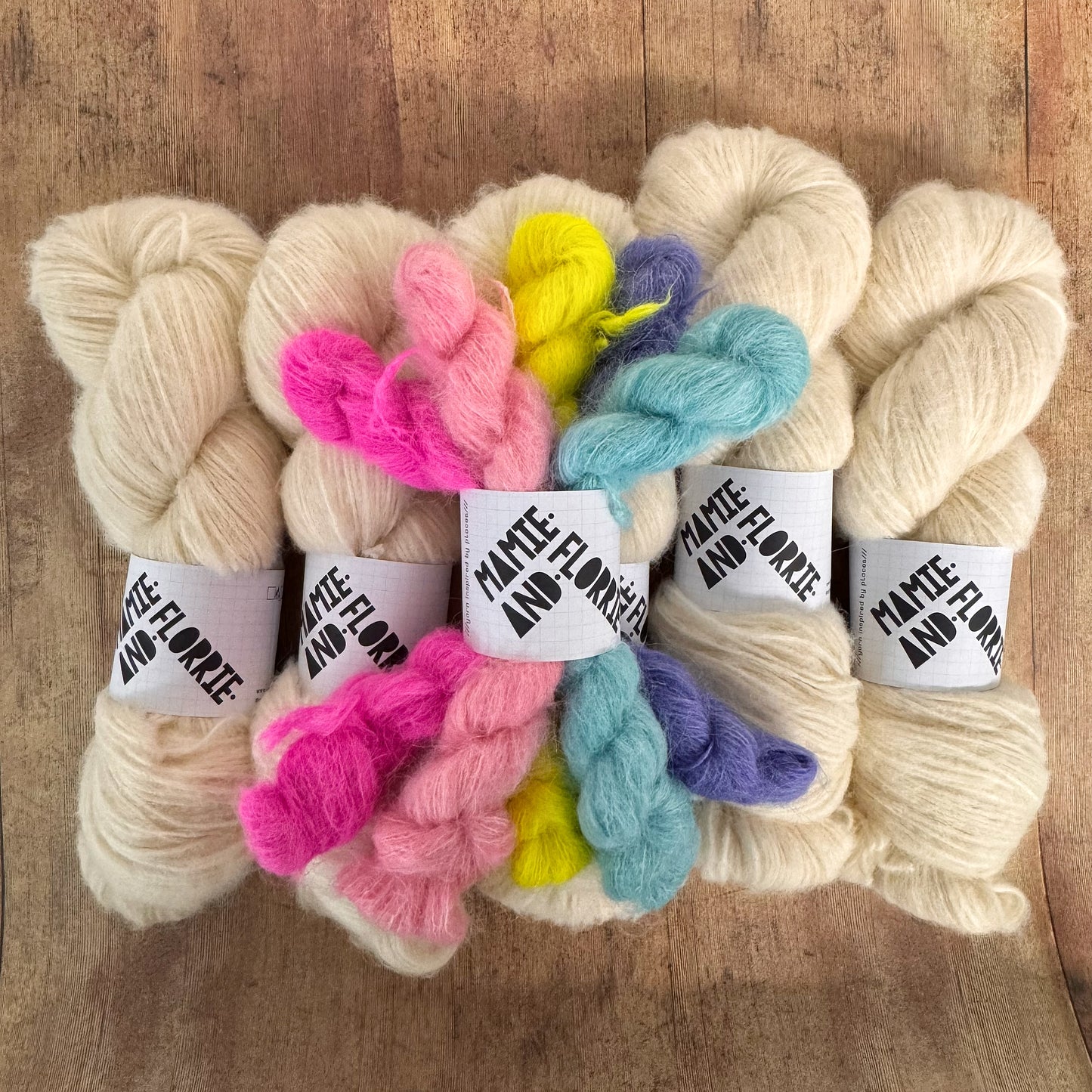 Enkel Sweater Kit - Natural Cream Baby Bounce with Neon Mini Bundle - Sizes 8 - 11
