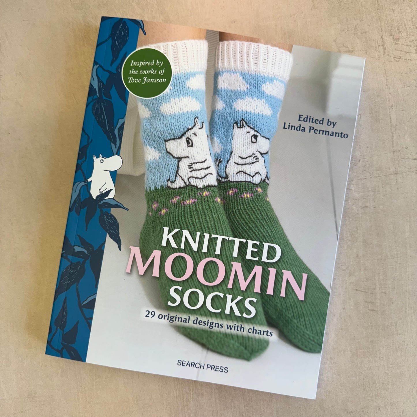 Knitted Moomin Socks : 29 Original Designs with Charts