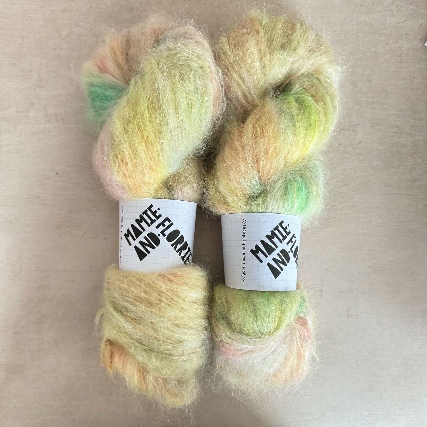 Sacre Coeur - Mega Mohair