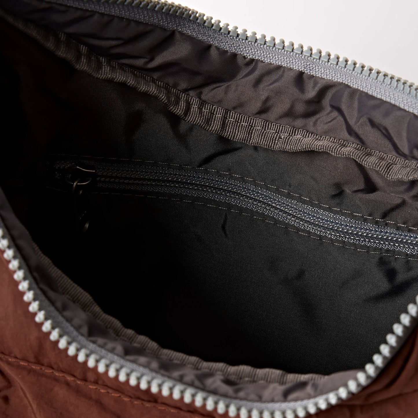 ROKA Belsize Cross Body Bag - Small - Chocolate