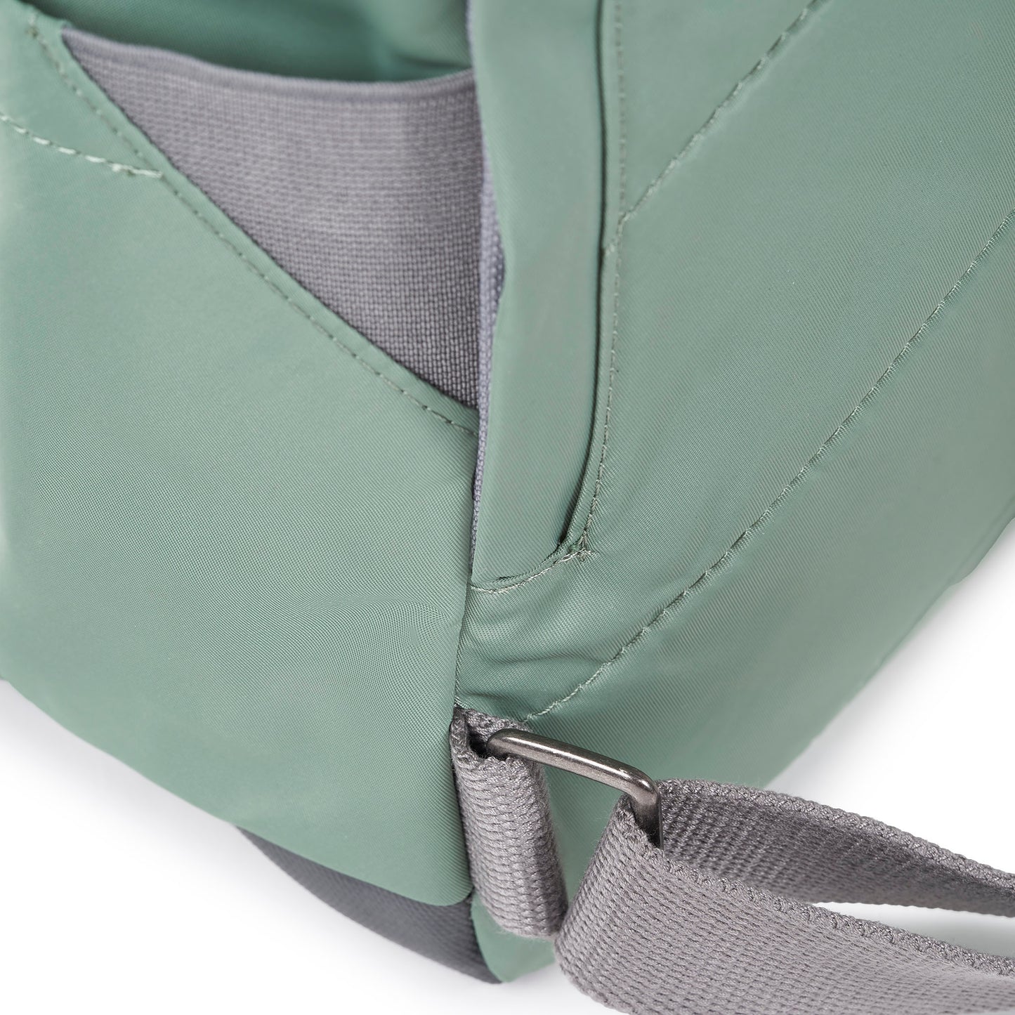 Canfield B - Small Frost