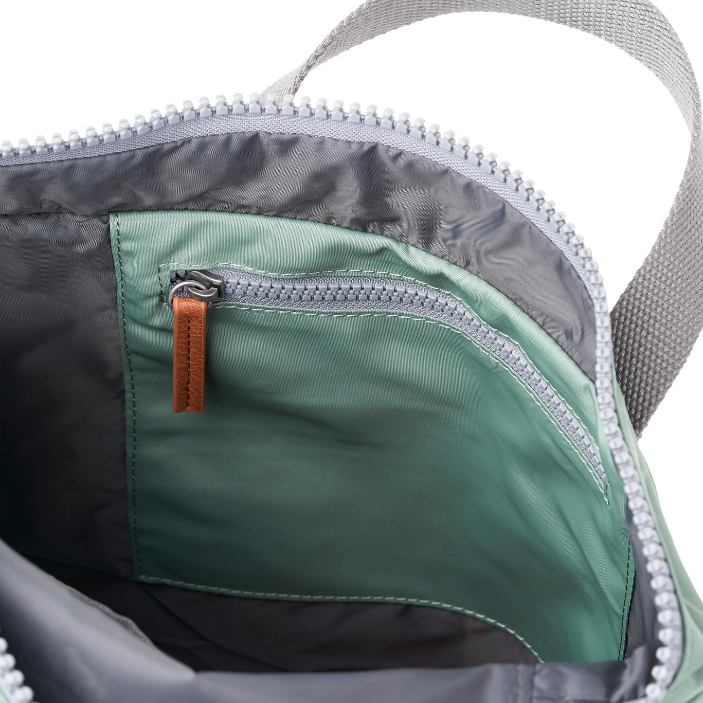 Canfield B - Small Frost