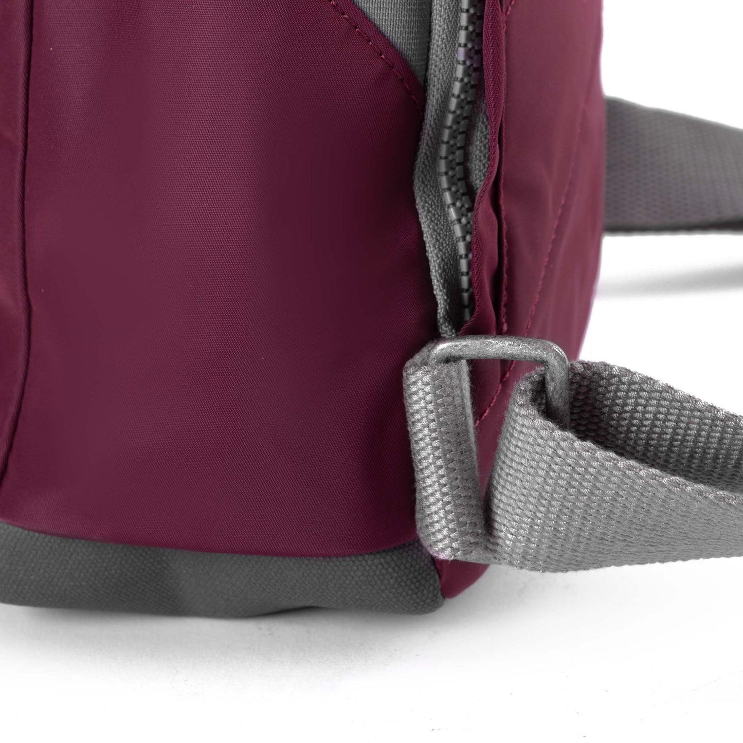 ROKA London - Canfield B - Small Plum