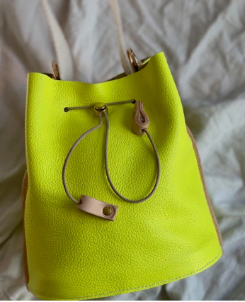 Geo-Metry Poppy 2 Bag - Neon Yellow