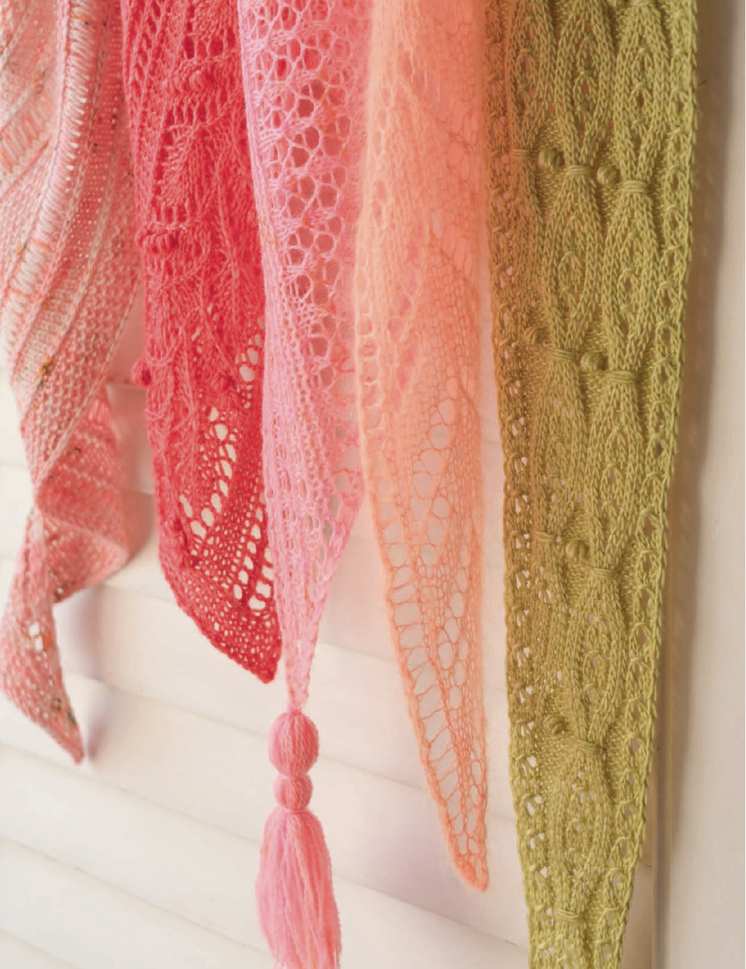 One-Skein Knitting - 18 knitting patterns for single skeins of yarn by Ksenia Naidyon